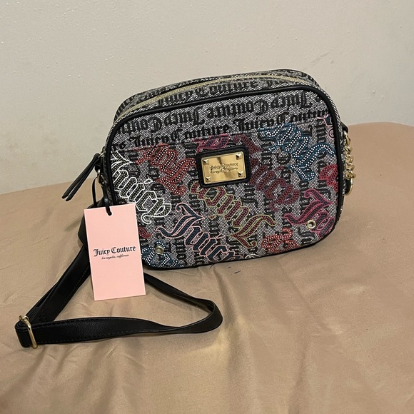 Juicy Couture Double the Love Camera Crossbody - Picture 2 of 7